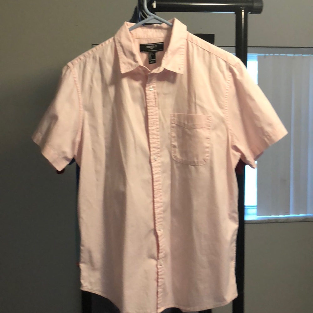 Forever 21 Men’s Pink Casual Button Down